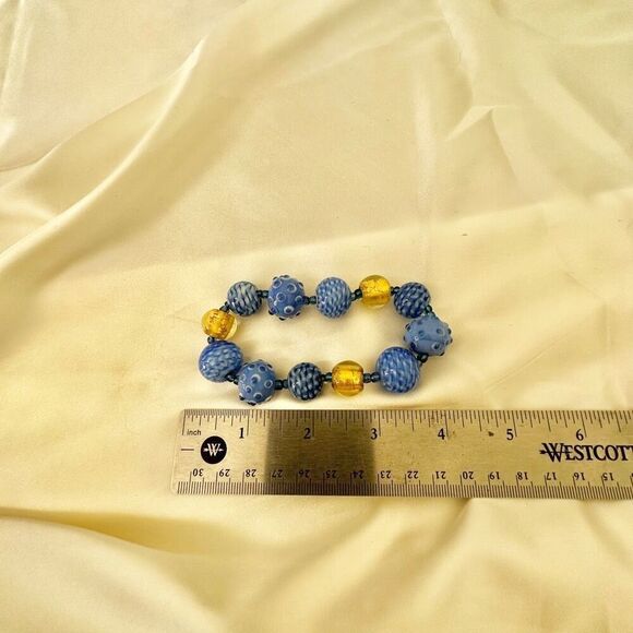 Blue beaded stretchy bracelet - Picture 8 of 8